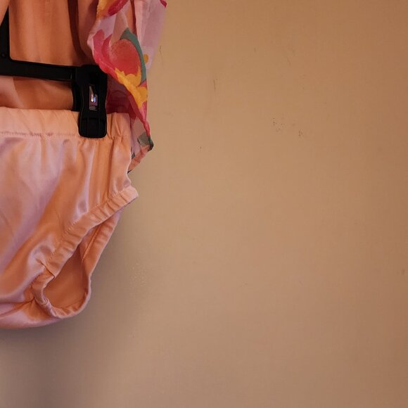 Koala Kids Baby's Peach Floral Trapeze Dress With Bloomers. Size 6 Months - Picture 5 of 8